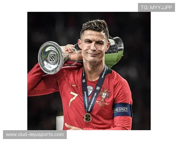 C罗带领球队晋级淘汰赛表现出色,c罗欧冠淘汰赛进球